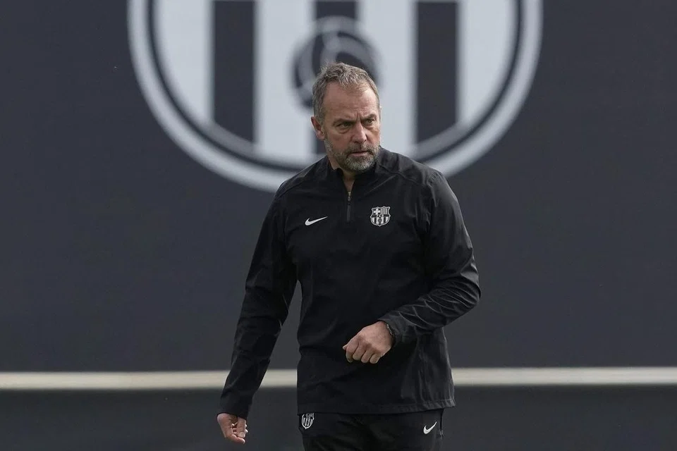 Pengurus Barcelona, Hansi Flick, enggan memberi komen tentang peluang Barcelona mendapatkan treble musim ini. Namun Barcelona berada dalam posisi dan rentak kemenangan yang baik, di mana mereka belum dikalahkan dalam 21 perlawanan.