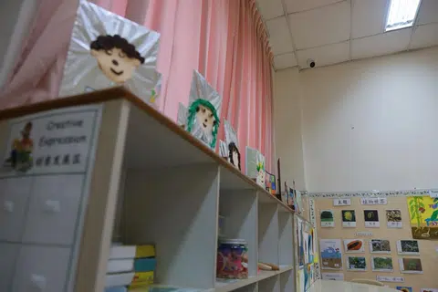 PANTAU KELAKUAN: Lebih banyak CCTV dipasang di pusat Kinderland.