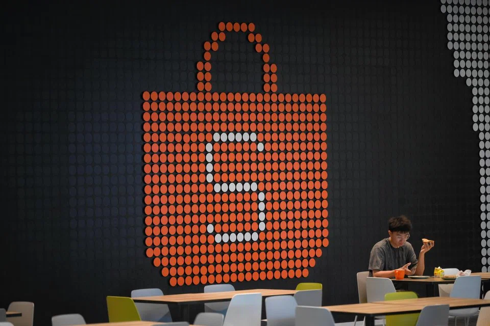 Shopee yang berpangkalan di Singapura menyaksikan peningkatan pendapatan sebanyak 37.9 peratus tahun ke tahun kepada AS$12.4 bilion ($16.57 bilion).