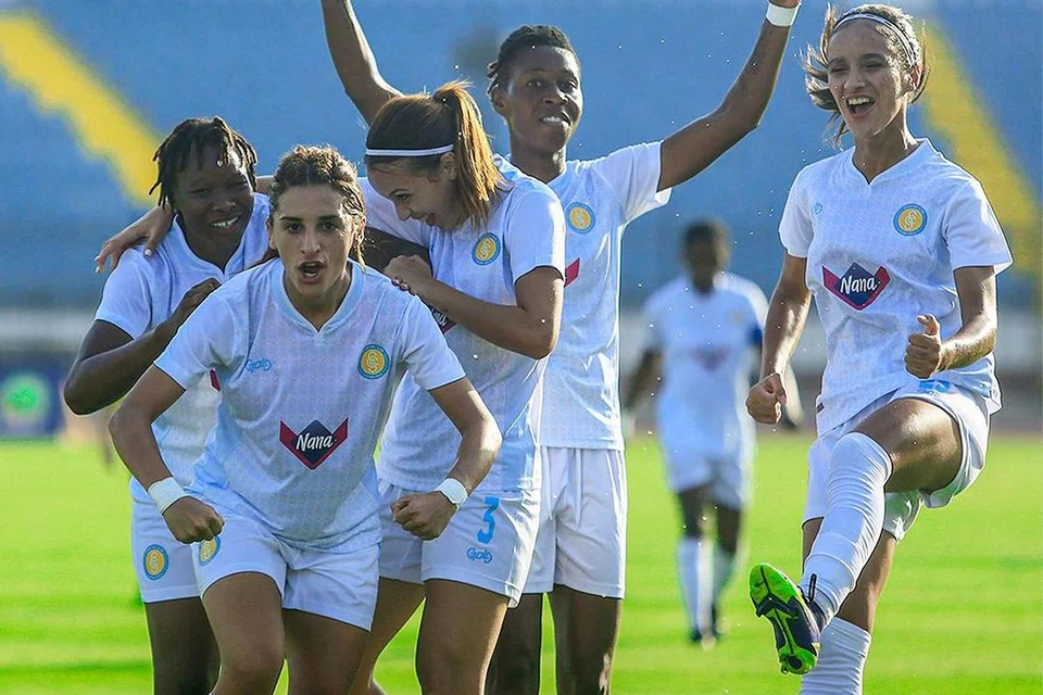 BERBAKAT BESAR: Para pemain Sporting Club Casablanca berjaya membawa kelab itu daripada divisyen ketiga hingga layak ke Liga Juara-Juara Afrika. 