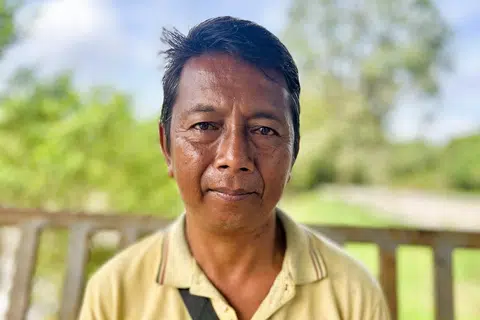 Encik Azman Inam, 47 tahun, berkata pencemaran sungai menjadi punca rezeki utama mereka berkurangan dengan ketara.