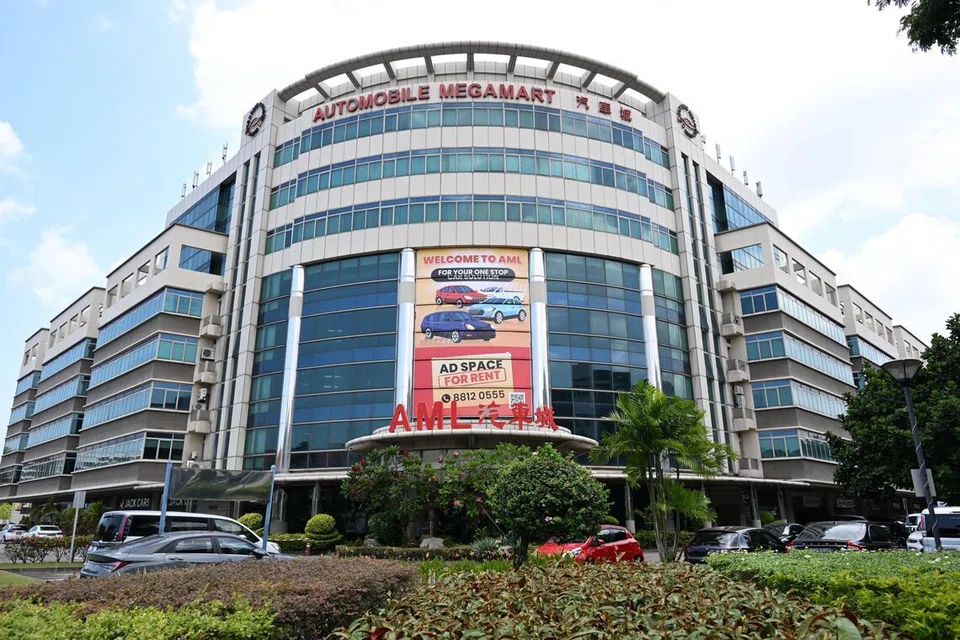 pajakan pusat kereta 