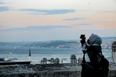 Generasi muda muslimah dominasi trend melancong solo menurut tinjauan Muslim Women in Travel 2026 oleh Mastercard dan CrescentRating