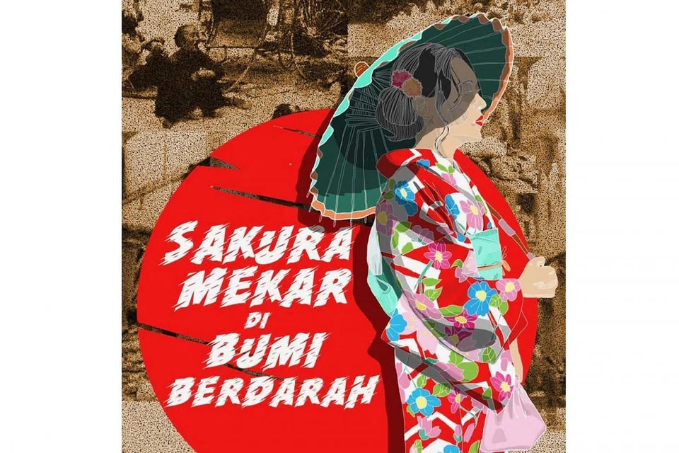 TINTA SEJARAH: Buku Sakura Mekar di Bumi Berdarah, terbitan Angkatan Sasterawan '50 memaparkan hasil sastera mengenai zaman penjajahan Jepun di Singapura. - Foto ASAS '50
