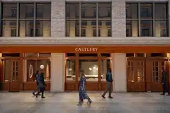 Gambaran artis bagi kedai utama seluas 3,000 kaki persegi milik jenama perabot Singapura, Castlery, di New York, Amerika Syarikat yang akan dibuka pada 15 Mei. Bilik pameran tersebut terletak di Chelsea, di 120 West 18th Street.