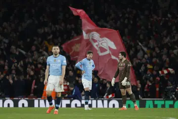 Pemain pertahanan Manchester City, John Stones (tengah), berkata prestasi pasukannya pada separuh masa kedua tidak boleh diterima. 