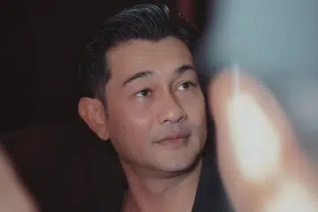 Pelakon, Farid Kamil, mengumum harapannya melanjutkan pengajian peringkat ijazah sarjana di Universiti Malaya (UM), Kuala Lumpur. Sekiranya permohonan diterima, beliau akan memulakan pengajian pada Mac.