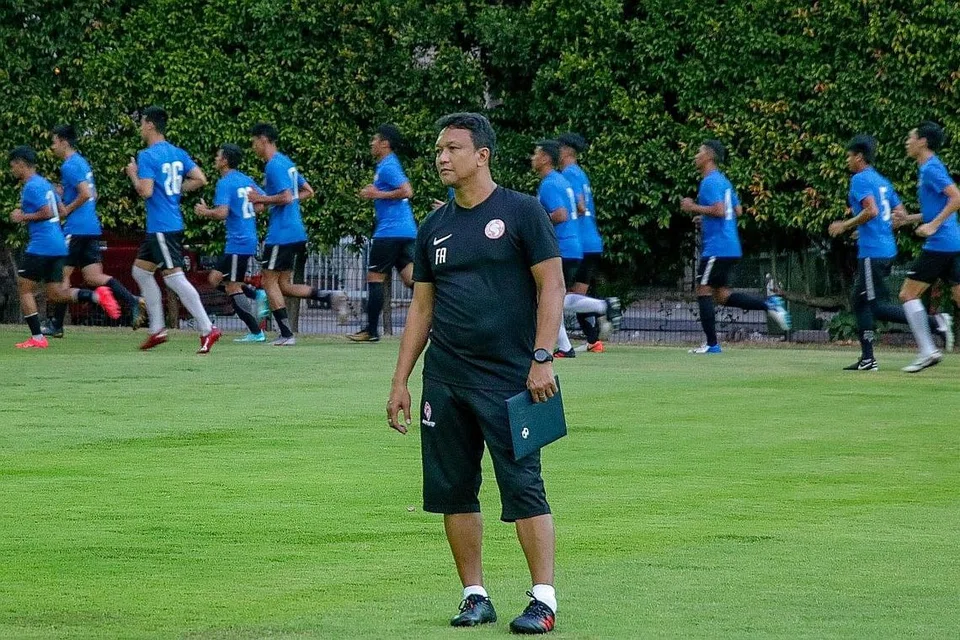 UJIAN SUKAR: Fandi perlukan persembahan luar biasa daripada skuadnya apabila bertemu Thailand hari ini jika Singa Muda ingin menempah tempat ke separuh akhir Sukan SEA. - Foto BM oleh JEREMY KWAN