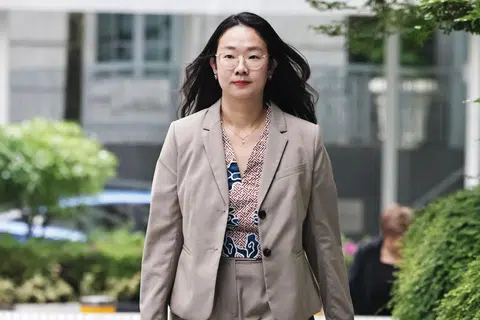 Bekas kader Parti Pekerja (WP), Cik Loh Pei Ying, hadir ke Mahmakah Negara pada 17 Oktober sebagai saksi kedua. 