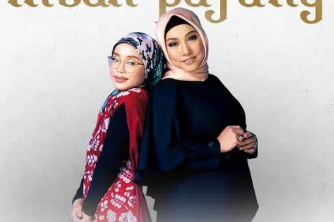 Lagu ‘Intan Payung’ nyanyian Bunga dan ratu etnik kreatif, Noraniza Idris,  yang dihasilkan pada 2021, adalah antara lagu tradisional yang diolah dengan muzik ‘hip-hop’, menggabungkan unsur rap dan tradisional.
