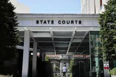 Yap Seng Hin, cat merah Ngee Ann City, tarian singa Civic Plaza, lion dance, kes baling cat