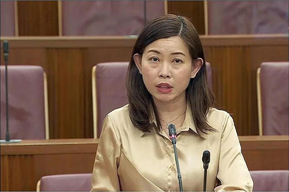 "Kemajuan perubatan forensik menyumbang kepada siasatan jenayah lebih berkesan. Bagi penyiasat dan ahli patologi forensik, bukti yang mereka dapatkan, termasuk data DNA dan bukan DNA dalam pangkalan data selamat, boleh memberi suara kepada mangsa menderita kekejaman jenayah yang dilakukan terhadap mereka. Bagi keluarga dan teman mangsa dalam kes pembunuhan, ini boleh memberi mereka peluang meraih ketenangan atau penutup menyusuli pemergian orang tercinta." - Cik Ng Ling Ling (GRC Ang Mo Kio).