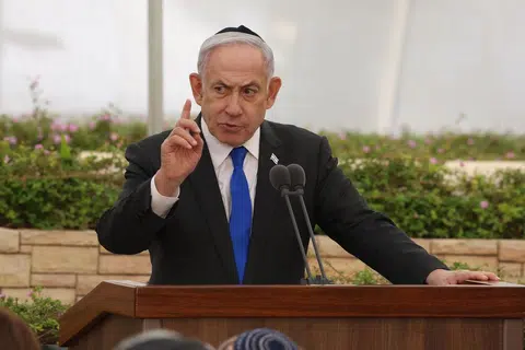 Perdana Menteri Israel, Encik Benjamin Netanyahu, berkata bahawa Setiausaha Negara Amerika Syarikat, Encik Antony Blinken, telah memberi jaminan kepadanya bahawa pentadbiran Presiden Joe Biden sedang berusaha untuk menarik balik sekatan pengiriman senjata ke Israel.