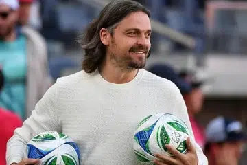 Lutz Pfannenstiel, Geylang United, Prison 