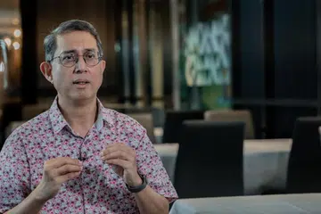Profesor Madya Dr Muhammad Faishal Ibrahim, akan dilantik sebagai Pemangku Menteri Bertanggungjawab bagi Ehwal Masyarakat Islam, menggantikan Encik Masagos Zulkifli Masagos Mohamad.