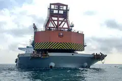 KAPAL CHINA DITAHAN: Foto kiriman Penguasa Penguatkuasa Maritim Malaysia (MMEA) menunjukkan sebuah kapal China yang ditahan di perairan dekat Johor, disyaki mengangkut peluru meriam yang dipunggah dari kapal perang Britain yang karam semasa Perang Dunia Kedua.