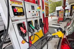 Inflasi pengangkutan privet melonjak kepada 6.6 peratus tahun ke tahun pada Mac, daripada 2.4 peratus pada Februari, apabila perang Iran mendorong lonjakan mendadak harga petrol.