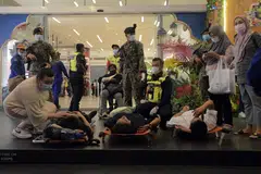 Nahas LRT di Malaysia: Pengerusi Prasarana Tajuddin Abdul Rahman janji akan letak jawatan, mohon maaf kerana berseloroh, kurang empati di sidang media