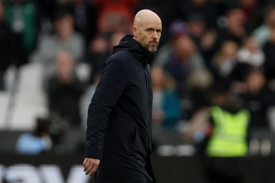 MASA DEPAN MASIH JADI TANDA TANYA: Kedudukan Erik ten Hag belum terancam walaupun Man U mencatat prestasi buruk. 