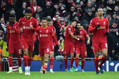 SAMA KUAT SAMA HANDAL: Liverpool (atas) akan beradu kuat dengan Chelsea dalam final. Siapa bakal juara? - Foto REUTERS