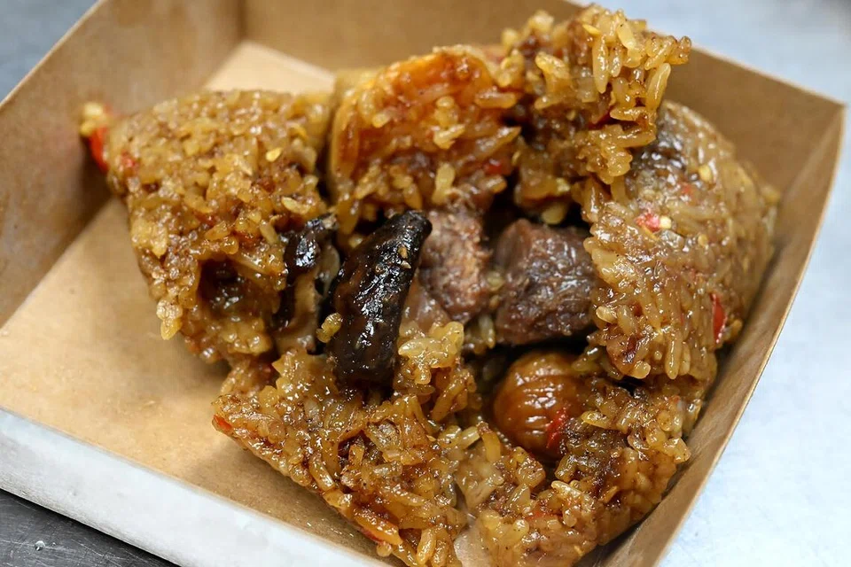 Kuih cang The Han’s Dumplings berharga antara $4.50 dengan $5.50.