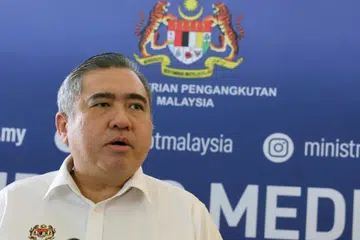 Anthony Loke, teksi, pelancong malaysia