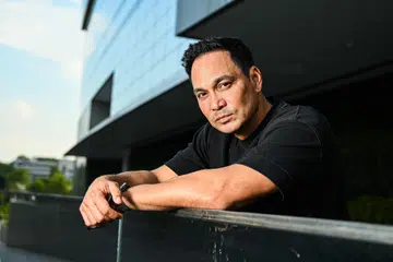 Datuk Hans Isaac, Korban