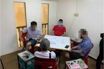 Polis rampas $8,450,  tangkap 26 orang laku judi haram, suspek juga disiasat langgar langkah jarak selamat