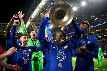 PEMAIN ISTIMEWA: Dengan perwatakannya yang sering merendah diri, N'golo Kante merupakan pemain yang disenangi ramai termasuk dalam kalangan rakan sepasukannya dan bakatnya juga tidak pernah diragui. - Foto EPA-EFE