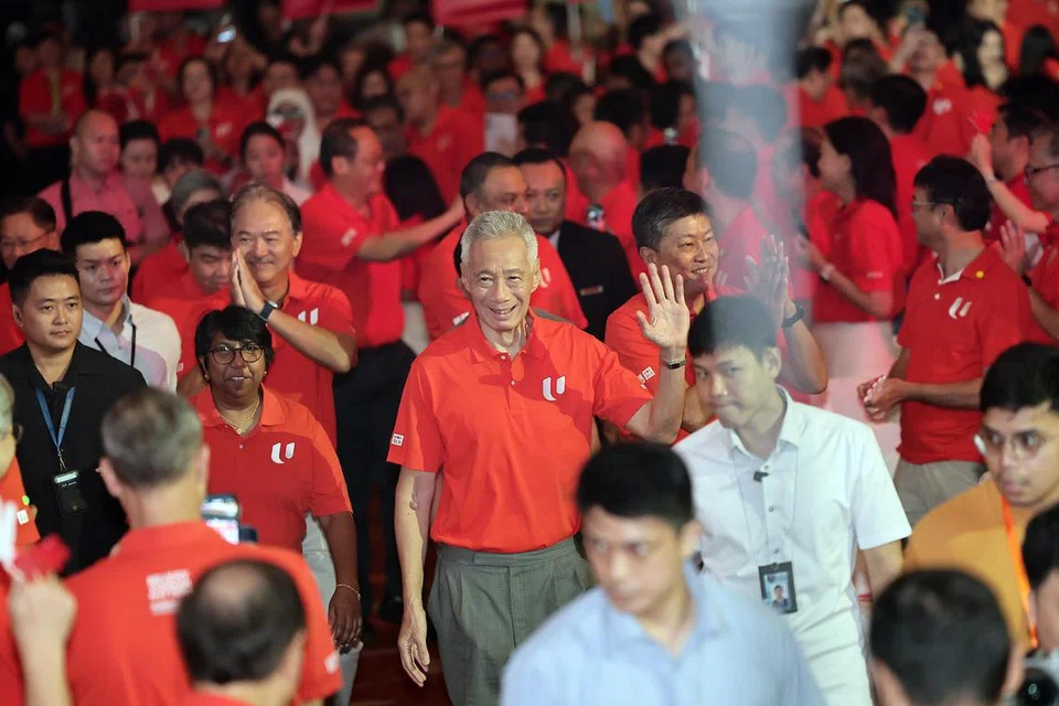 Di bawah kepimpinan beliau, Perdana Menteri, Encik Lee Hsien Loong, berusaha membina sebuah masyarakat inklusif agar dapat mempertingkat kehidupan semua rakyat dan memastikan tiada sesiapa yang ketinggalan di belakang. 