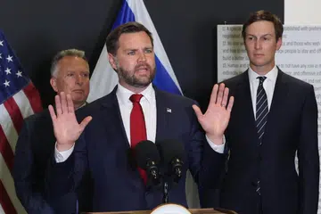 naib presiden j.d. Vance