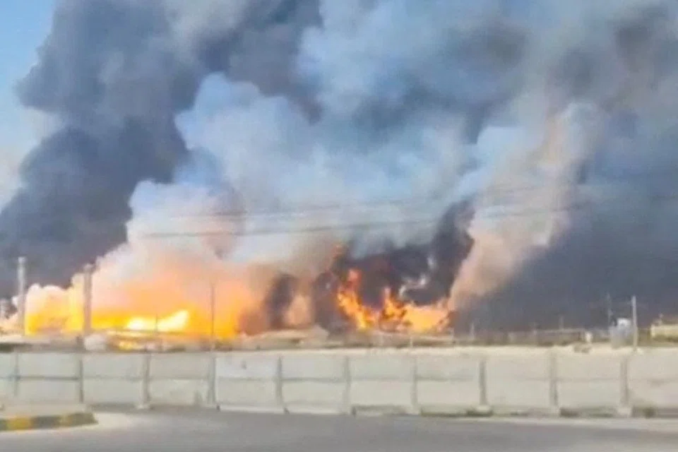 perang, Timur Tengah, Selat Hormuz, Iran, Amerika Syarikat, Israel, bekalan minyak, gas, South Pars