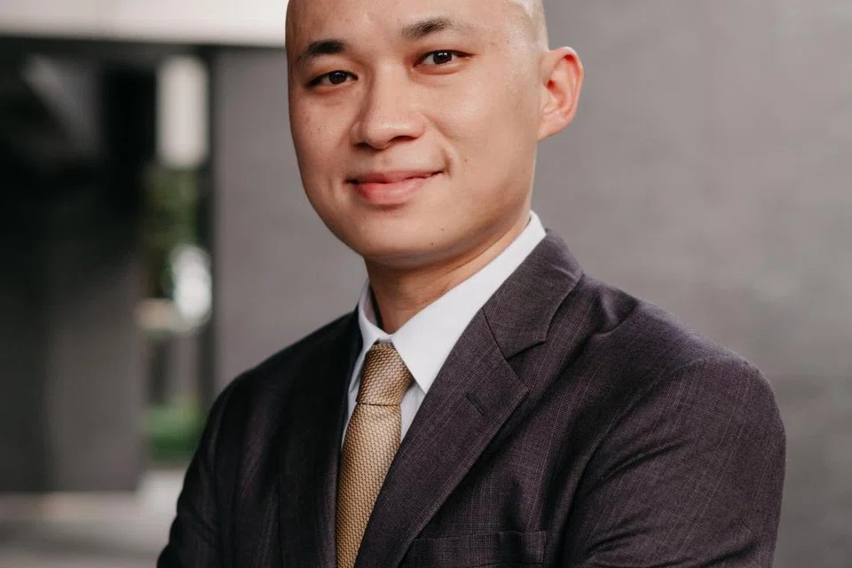 Dr Clemens Chay 