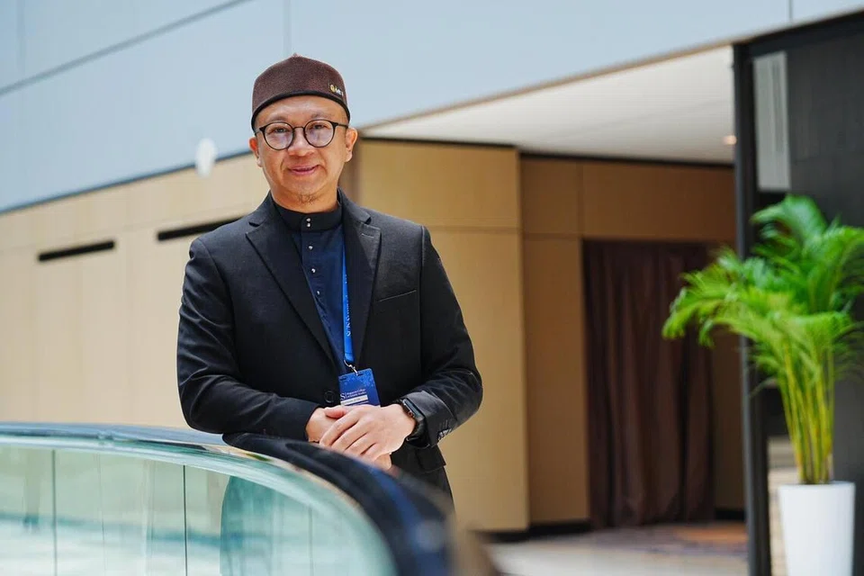 Salah seorang Jawatankuasa Pemandu Kolej Pengajian Islam Singapura (SCIS), Ustaz Fathurrahman Dawoed.