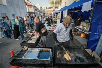 Had sewa maksimum antara $13,300 dengan $13,800 ditetapkan bagi gerai makanan dan minuman di bazar Kampong Gelam 2024.