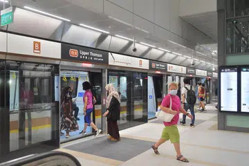 Stesen Upper Thomson merupakan antara enam stesen di bawah Laluan Thomson-East Coast (TEL) yang dibuka kepada orang ramai pada Sabtu (28 Ogos). Lima lagi stesen yang dibuka ialah Springleaf, Lentor, Mayflower, Bright Hill dan Caldecott.