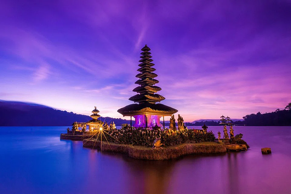 DESTINASI MENENANGKAN: Denpasar di Bali merupakan kota idaman ramai yang menggemari sukan laut.