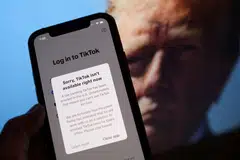 Pengguna TikTok di Amerika Syarikat dikejutkan pada 18 Januari dengan mesej yang menyatakan khidmat aplikasi itu dinyahaktif buat sementara waktu disebabkan tuntutan undang-undang setelah Amerika meluluskan larangan ke atas aplikasi itu kerana alasan keselamatan negara.
