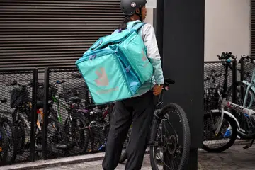 deliveroo, S’pura, khidmat penghantaran