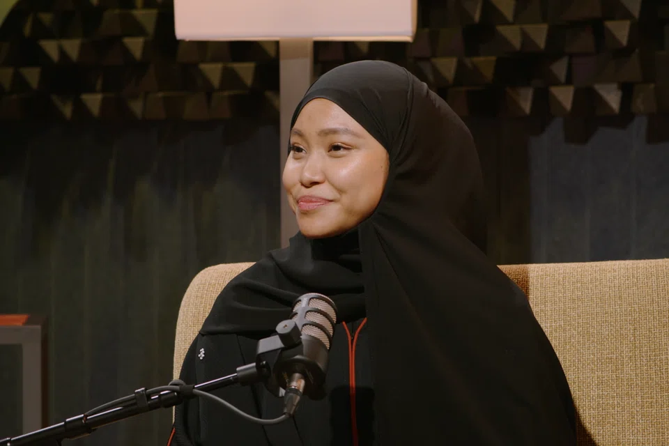 Ustazah Liyana Musfirah menjelaskan bahawa wanita yang mengalami haid tidak perlu makan atau minum secara sembunyi untuk menjaga perasaan mereka yang berpuasa.
