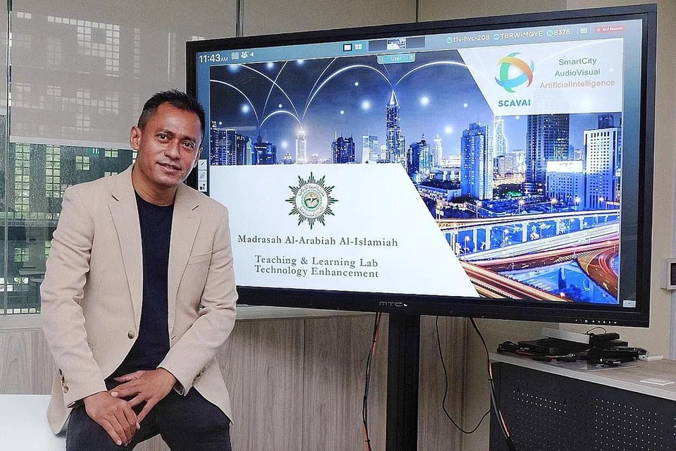 ENCIK AMBRAN ABU BAKAR
