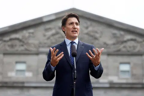 ENCIK JUSTIN TRUDEAU: Perdana Menteri Canada ini dijadual adakan lawatan kerja ke Singapura  selepas beliau menyertai Sidang Puncak  Asean di Jakarta.