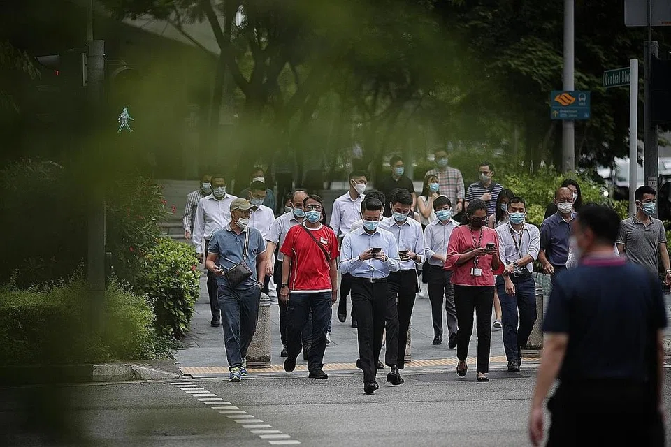 MENJEJAS PERMINTAAN BAGI PEKERJAAN: MAS turut menarik perhatian bahawa Covid-19 telah membawa kepada perubahan corak pengguna, yang boleh menjejas permintaan pekerjaan. - Foto BH oleh JASON QUAH