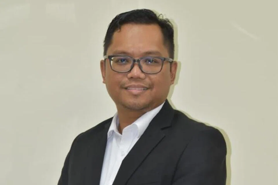 Pensyarah Undang-Undang dan Perlembagaan Universiti Teknologi Mara (UiTM), Dr Ikmal Hisham Mohd Tah. 