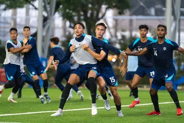Skuad yang akan menentang Bangladesh bagi perlawanan Kelayakan Piala Asia AFC terakhir pada 31 Mac di Stadium Negara menyaksikan beberapa pemain yang mendapatkan panggilan semula. Antaranya adalah pemain pertahanan Port FC dan Lion City Sailors, Nur Adam Abdullah.