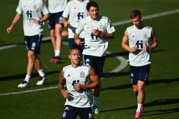 SEPANYOL MASIH GAGAH: Walaupun tidak mencapai tahap cemerlang pasukan Sepanyol sedekad lalu namun Sepanyol di Euro 2020 mantap dan masih hebat. - Foto AFP 