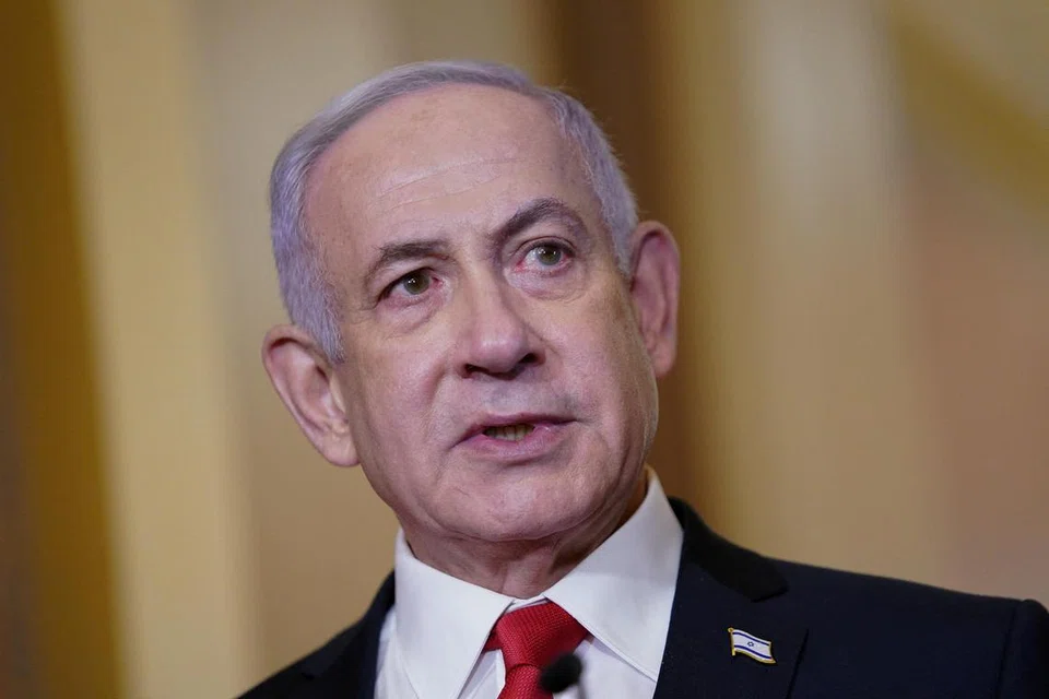 Perdana Menteri Israel, Encik Benjamin Netanyahu, bercakap dengan wartawan di bangunan Capitol di Washington, Amerika Syarikat, pada 7 Februari.