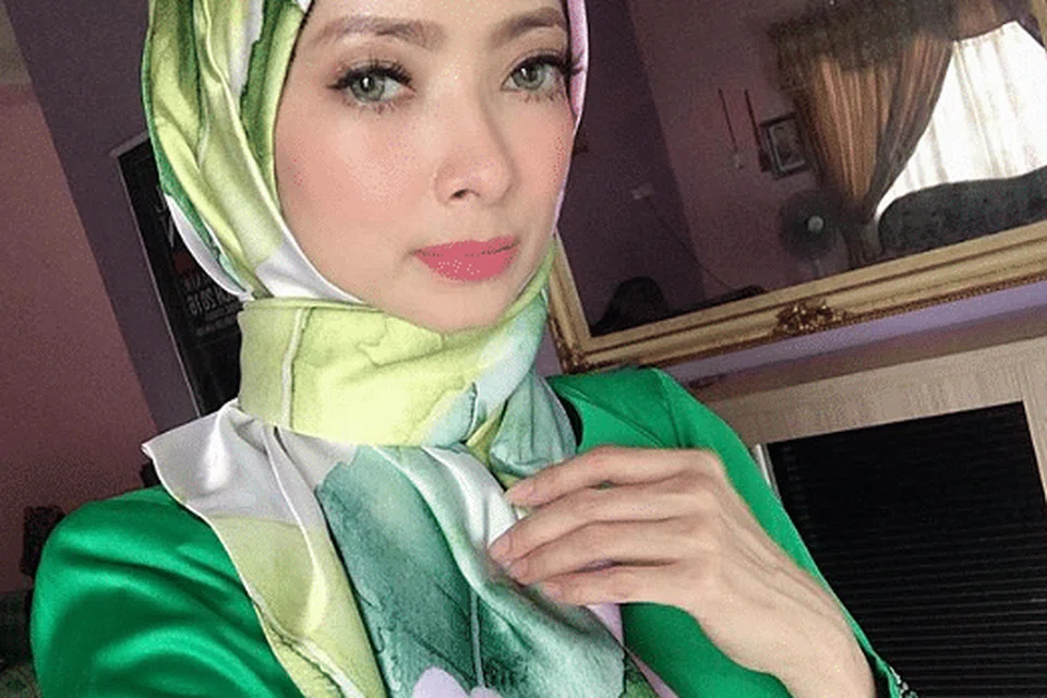 DERITAI BARAH: Mya Ruslee telah menjalani rawatan di China bagi penyakit barah yang dihidapinya.