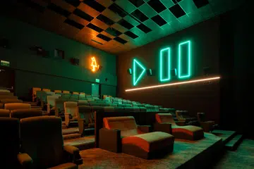 Century Square LLP dan Management Corporation Strata Title telah menuntut pembayaran bagi pawagam Cathay Cineplex di Century Square sebanyak $479,185.74 untuk tunggakan sewa dan bayaran lain, serta $893.80 untuk kos guaman selewat-lewatnya pada 10 Februari.