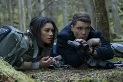ANTARA YANG MENARIK: Filem Night Agent yang dibintangi Luciane Buchanan dan Gabriel Basso antara yang popular di saluran penstriman.